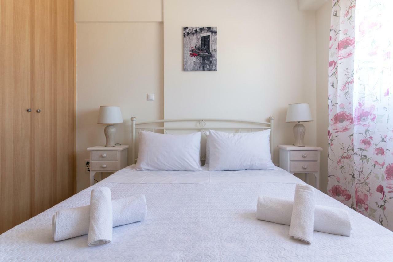 Lovely Apartment Xylokastro 2Nd Floor Екстериор снимка